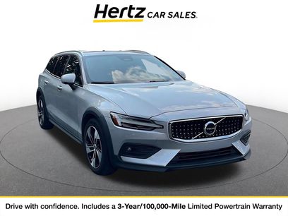 Used 2025 Volvo V60 B5 Cross Country Plus