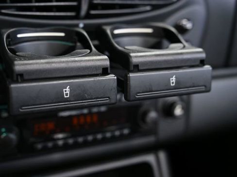 Used 2001 Porsche Boxster image 46