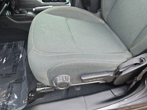 Used 2024 Jeep Wrangler Sport S image 39