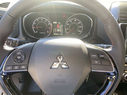 New 2025 Mitsubishi Outlander Sport Trail Edition 2.0 AWC 4WD image 11