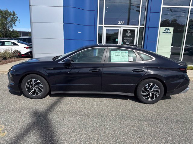 New 2026 Hyundai Sonata Blue FWD image 3
