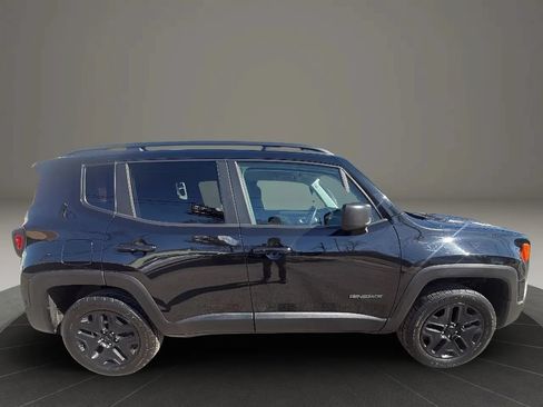 Used 2019 Jeep Renegade Sport AWD/4WD image 4