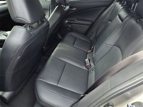 Used 2020 Lexus UX 250h w/ Premium Package image 21