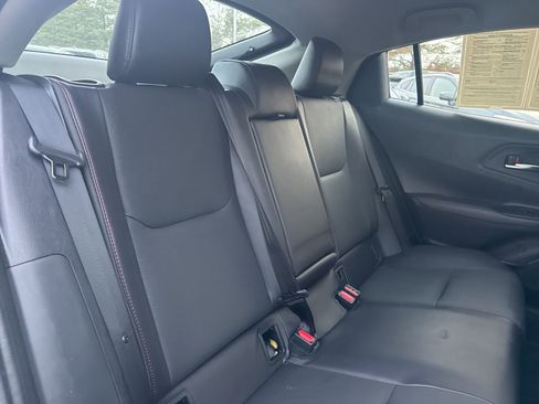 Used 2023 Toyota Prius Prime Premium image 17