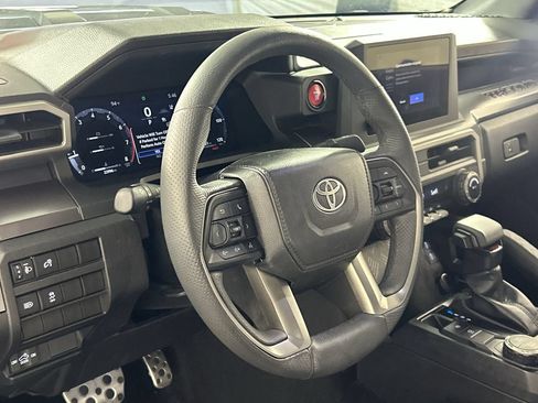 Used 2025 Toyota Tacoma TRD Sport RWD image 14