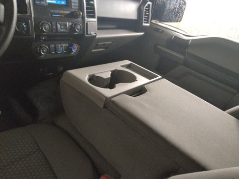 Used 2015 Ford F150 XLT image 26