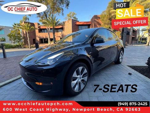 Used 2024 Tesla Model Y Long Range AWD/4WD image 1