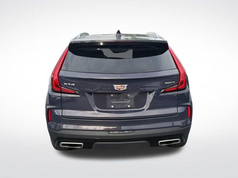 Used 2025 Cadillac XT4 Premium Luxury FWD image 7