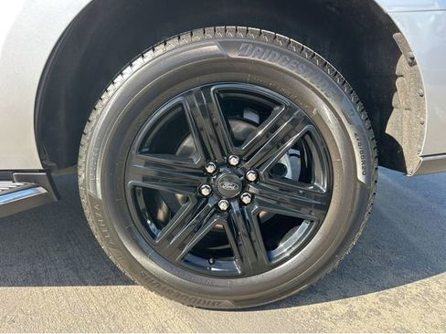 Certified 2021 Ford Expedition XLT image 42