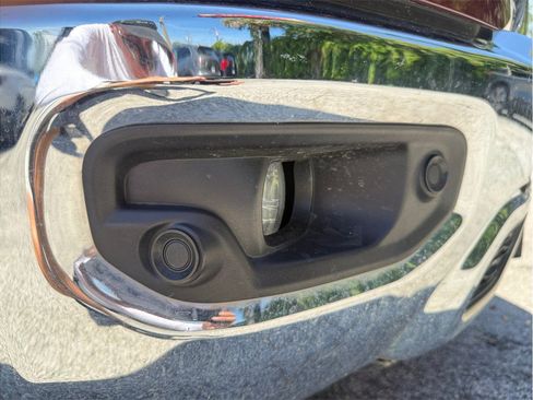 Used 2021 RAM 1500 Big Horn AWD/4WD image 14