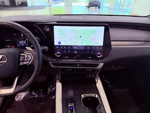 Used 2025 Lexus RX 350 Premium image 25