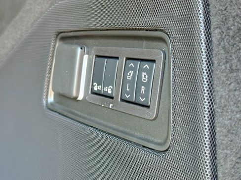 New 2025 Cadillac Escalade ESV Premium Luxury Platinum w/ LPO, Floor Liner Package image 41