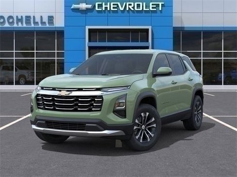 New 2026 Chevrolet Equinox LT w/ Convenience Package II image 6