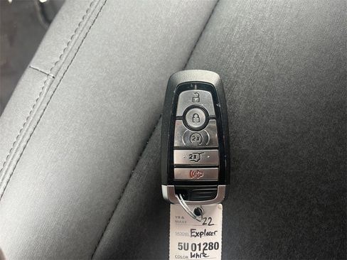 Used 2024 Ford Bronco Black Diamond image 32