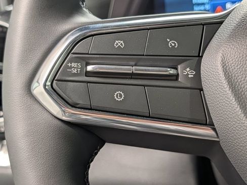New 2026 Chevrolet Equinox LT AWD/4WD image 19