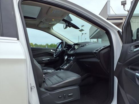 Used 2015 Ford Escape Titanium image 26