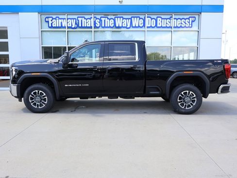 New 2026 GMC Sierra 2500 SLE w/ Max Trailering Package AWD/4WD image 7