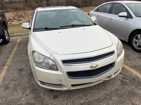 Used 2010 Chevrolet Malibu LT image 20