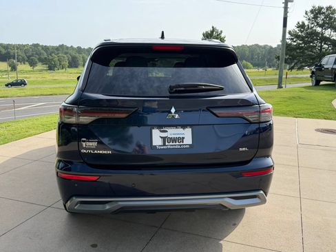 Used 2025 Mitsubishi Outlander SEL FWD image 5