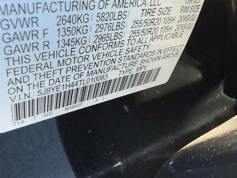 Certified 2026 Acura MDX w/ Technology Package image 21