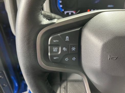 Used 2024 Ford Bronco Wildtrak image 18