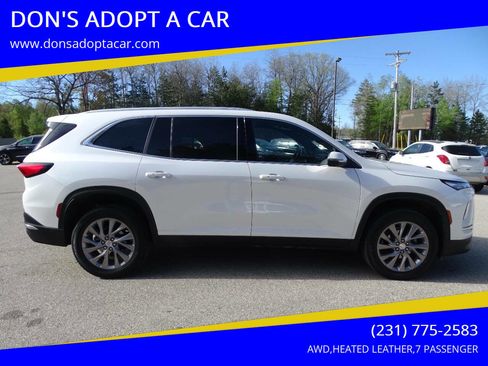 Used 2025 Buick Enclave AWD Preferred image 1