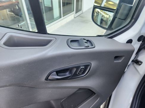Used 2024 Ford Transit 350 XLT RWD image 19