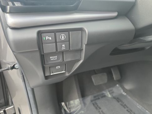 Used 2025 Acura RDX SH-AWD w/ Technology Package image 15