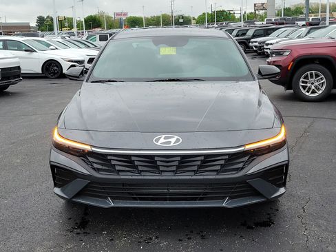 New 2026 Hyundai Elantra Sport FWD image 2