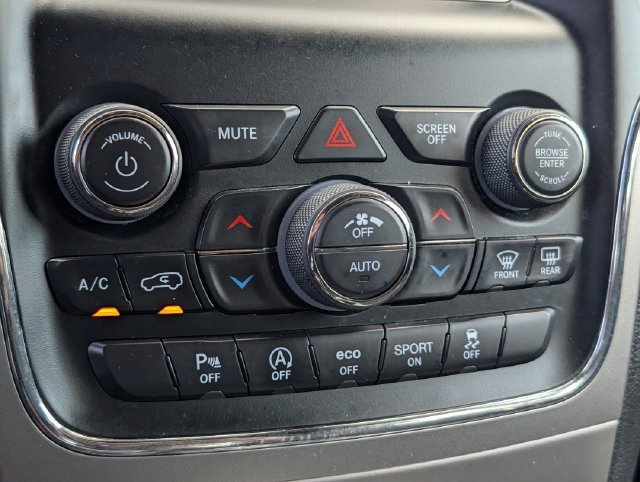 Used 2018 Jeep Grand Cherokee Laredo RWD image 16
