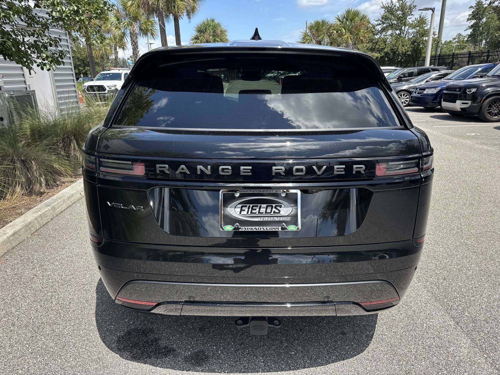 Used 2026 Land Rover Range Rover Velar Dynamic SE AWD/4WD image 7