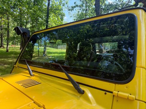 Used 2003 Jeep Wrangler X AWD/4WD image 50