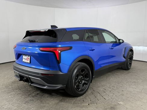 Used 2025 Chevrolet Blazer EV AWD Police image 9