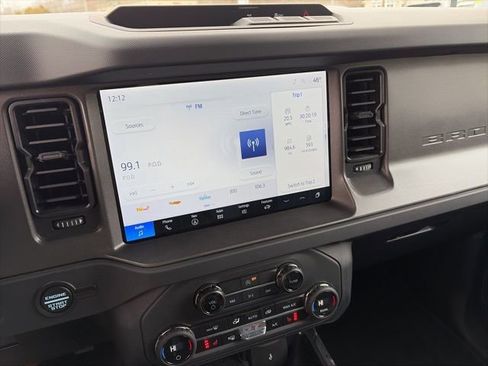 Used 2025 Ford Bronco Big Bend image 21