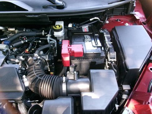 Used 2024 Nissan Rogue S AWD/4WD image 53