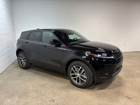 New 2026 Land Rover Range Rover Evoque S image 5