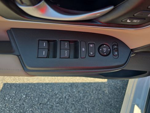 Used 2021 Honda CR-V EX-L image 26