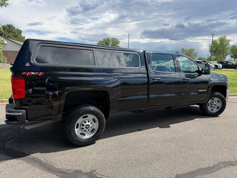 Used 2018 Chevrolet Silverado 2500 W/T AWD/4WD image 4