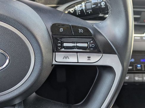 Certified 2023 Hyundai Elantra Limited FWD image 26