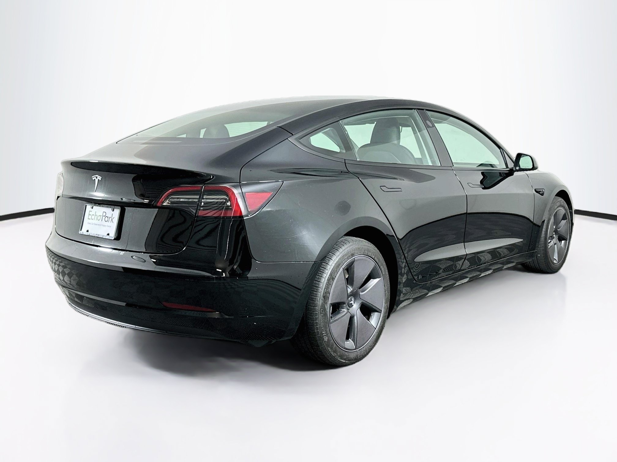 Used 2023 Tesla Model 3 Standard Range RWD image 9