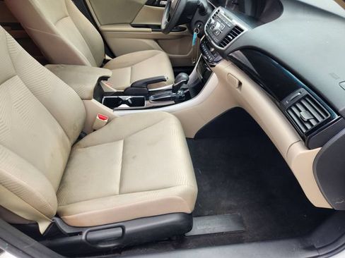 Used 2016 Honda Accord LX image 14