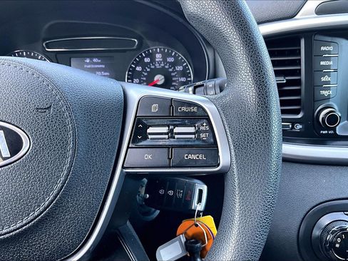 Used 2019 Kia Sorento FWD image 20