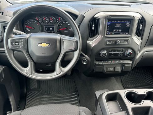 Used 2024 Chevrolet Silverado 1500 Custom RWD image 16