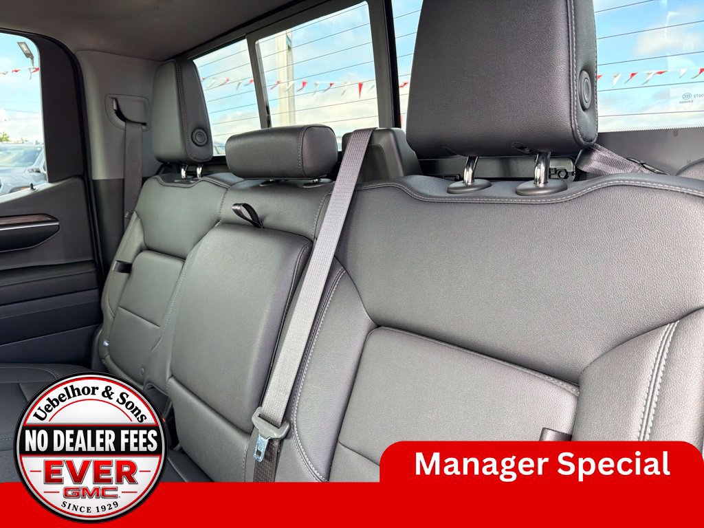 Used 2024 Chevrolet Silverado 1500 LT w/ Leather Package AWD/4WD image 16