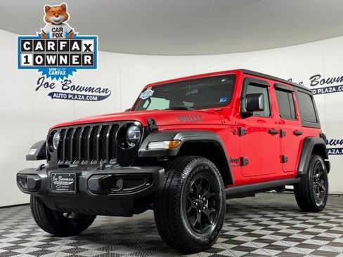 Used 2021 Jeep Wrangler Unlimited Sport AWD/4WD image 3