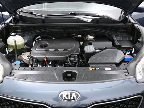 Used 2019 Kia Sportage LX image 32