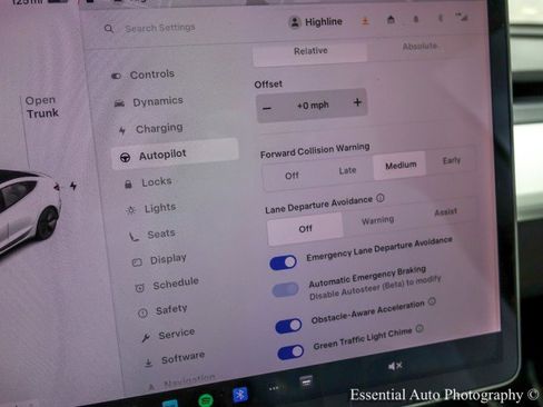 Used 2020 Tesla Model 3 Standard Range Plus image 25