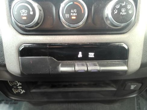 Used 2022 RAM 2500 Tradesman RWD image 43