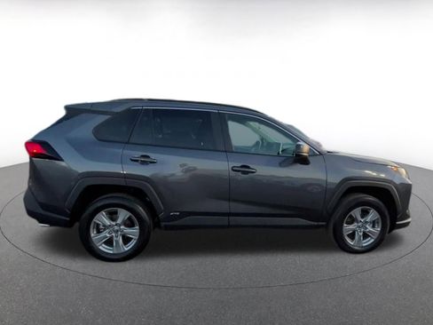 Used 2025 Toyota RAV4 LE image 16