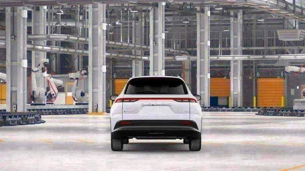New 2026 Toyota Crown Signia AWD/4WD image 74